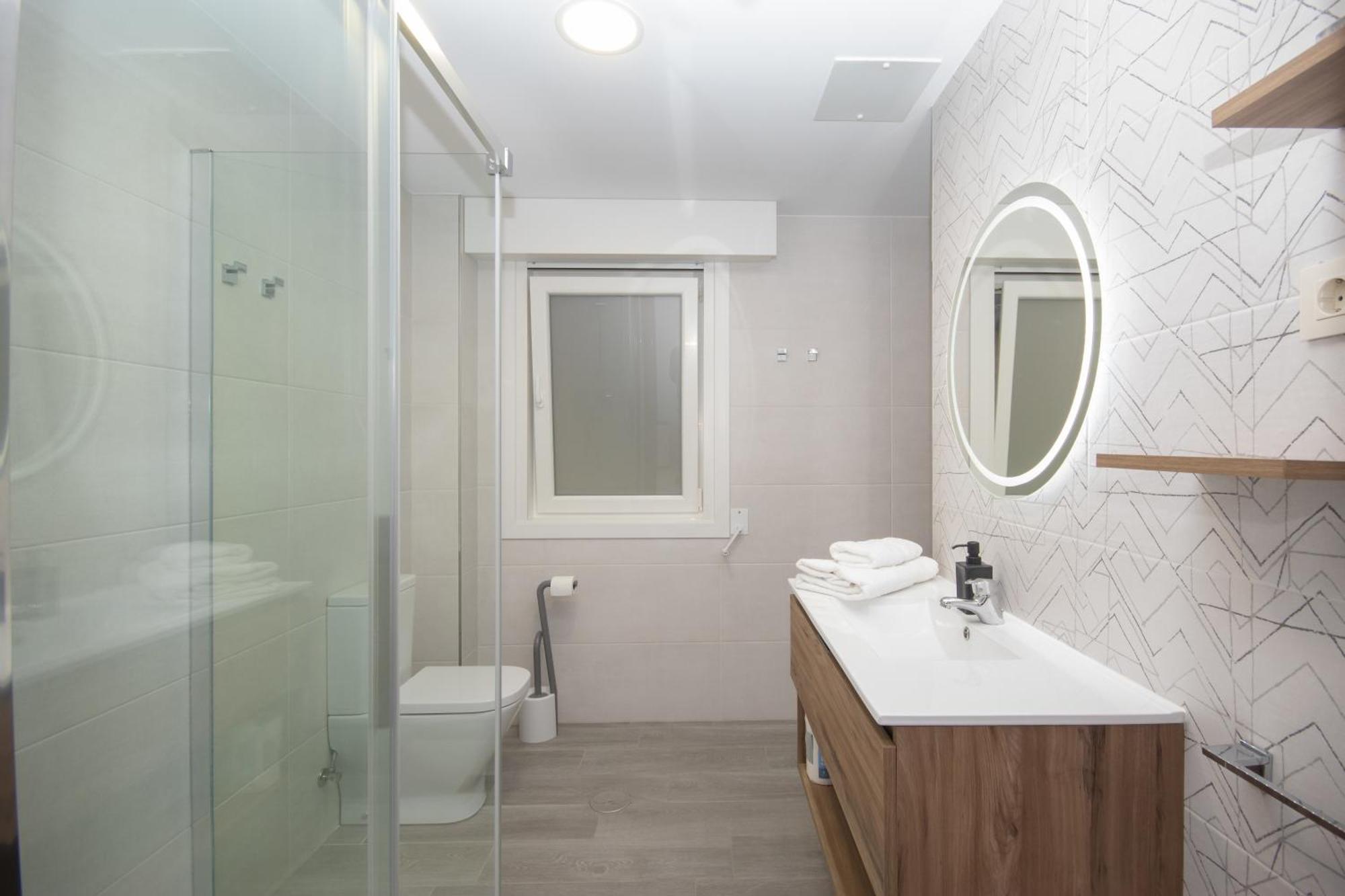 Ag Apartamento Nordes Malpica Primera Linea Playa Exterior photo